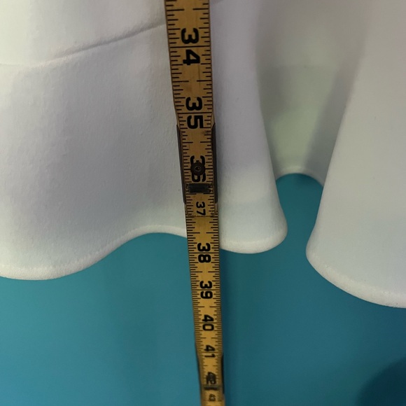 🖤SOLD🖤Vera Wang white mini dress sz M - Picture 4 of 7